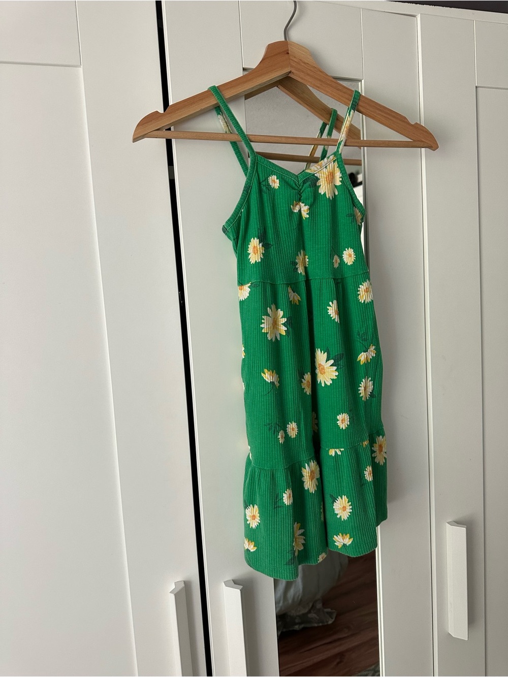 Old Navy Green Daisy Print Sundress for Kids